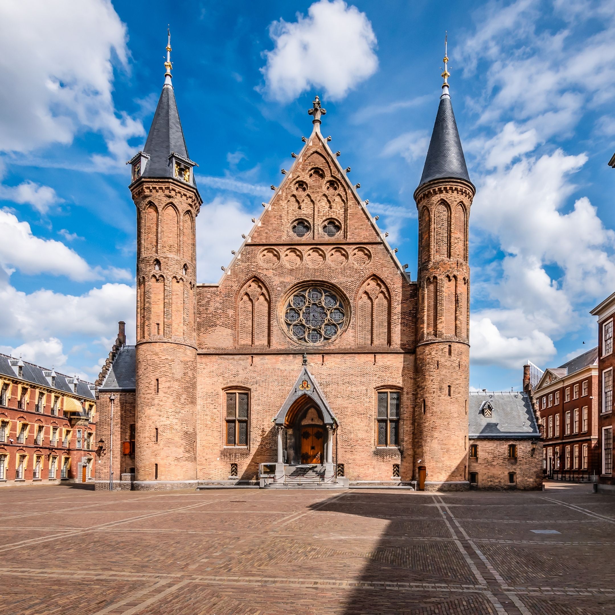 Het koffertje van Prinsjesdag. Deze vier zaken brengt het ons